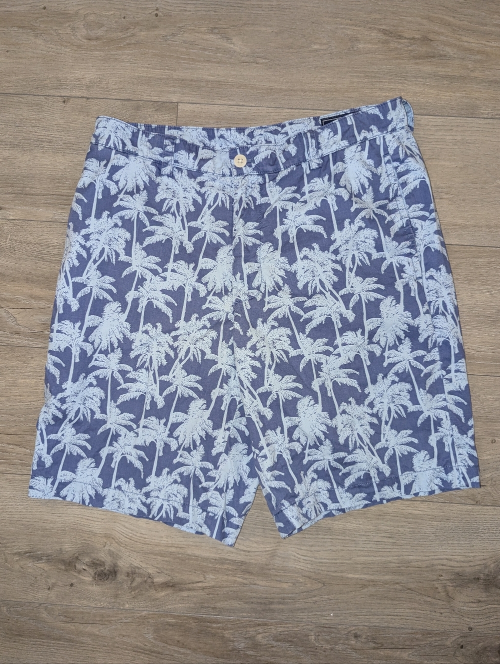 MENS VINEYARD VINES BREAKER PATTERNED SHORTS - WAIST 30